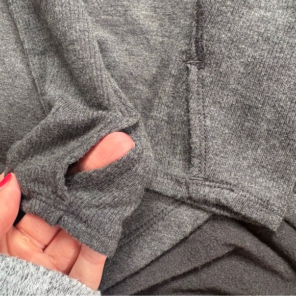 4/25$ Athleta Oversized Scoop Neck Hoodie Charcoal Gray Womens Size XS - Picture 11 of 11